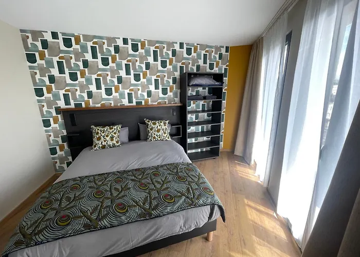 Smart 105 Aparthotel 4*