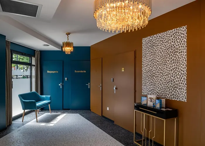 Smart 105 Aparthotel 4*