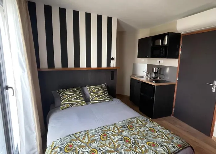 Aparthotel Smart 105 4*