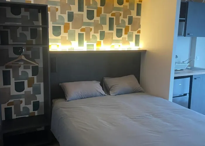 Aparthotel Smart 105 4*