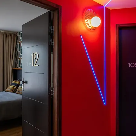 Smart 105 Apartmanhotel