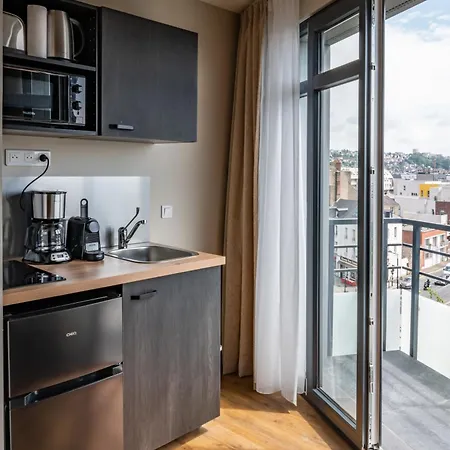 Smart 105 Apartmanhotel 4*