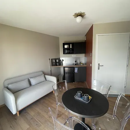 Hotel apartamentowy Smart 105 4*