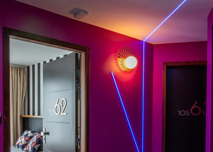 Smart 105 Appart hôtel 4*